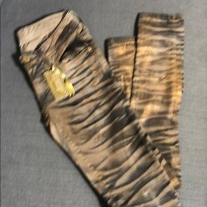 Robin’s Jean tiger metallic , super skinny. NWT 24